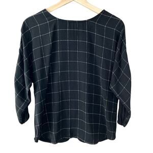 Ann Taylor Mixed Media Windowpane Plaid Top - Black White - Medium Petite